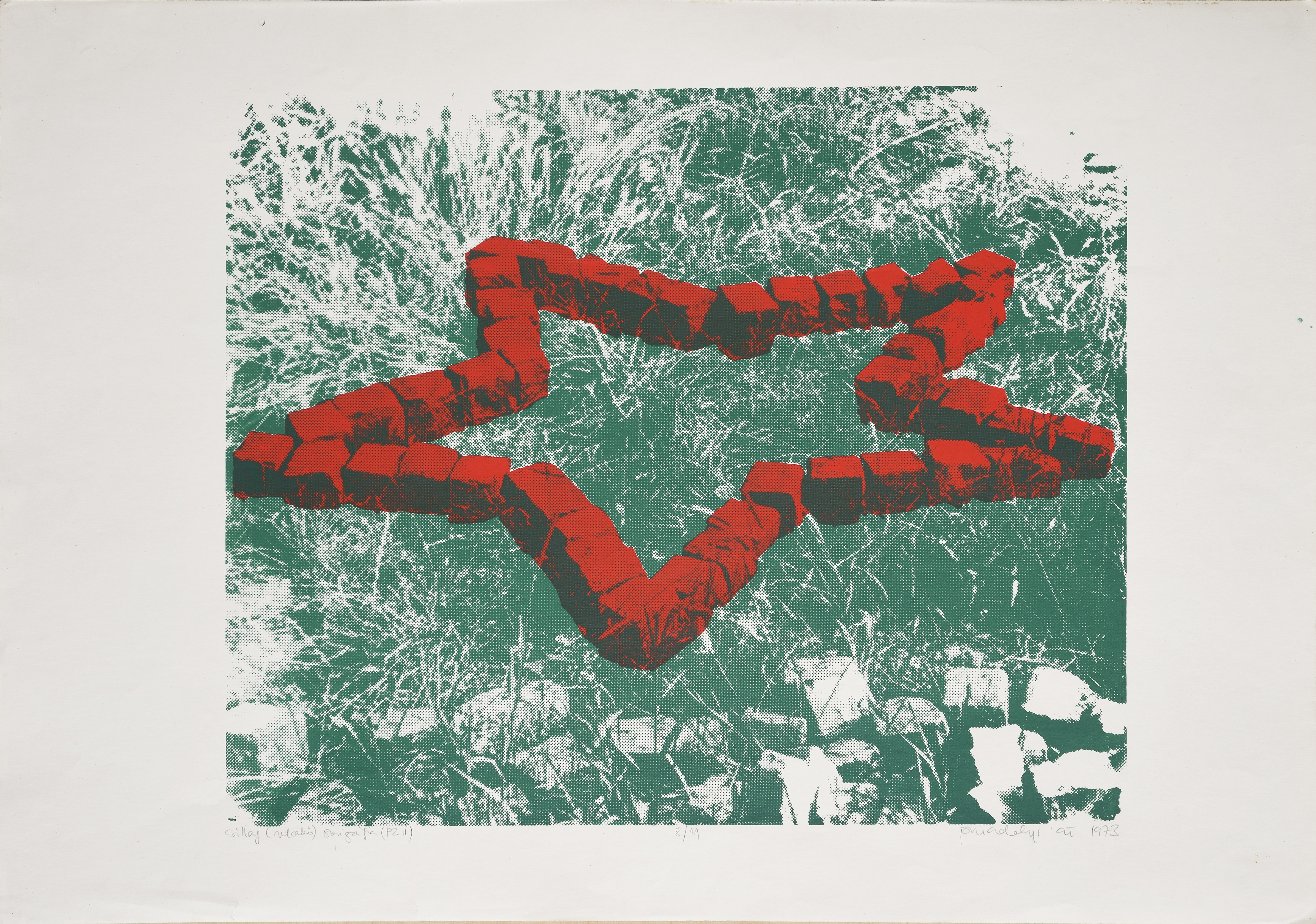 Pinczehelyi Sándor: Csillag, utcakő, 1973. Szent István Király Múzeum, Székesfehérvár, fotó © Rosta József, HUNGART ©
Pinczehelyi Sándor: Star, Cobblestone, 1973. Szent István Király Múzeum, Székesfehérvár, photo © József Rosta, HUNGART © Pinczehelyi Sándor (Jogdíjköteles!)