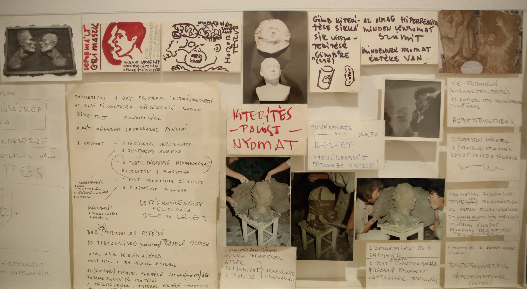 © SZABÓ Róbert / Ludwig Múzeum - Kortárs Művészeti Múzeum Adattára
© Róbert SZABÓ / Ludwig Museum - Museum of Contemporary Art, Archive Kiállítás enteriőr / Exhibition interior - 3