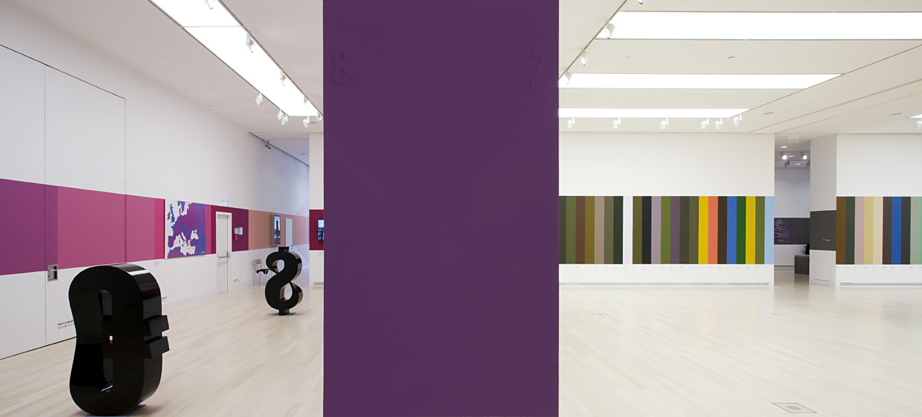 © Bujnovszky Tamás / Ludwig Múzeum - Kortárs Művészeti Múzeum Adattára© Tamás Bujnovszky / Ludwig Museum - Museum of Contemporary Art, Archives Société Réaliste : empire, state, building / Enteriőr