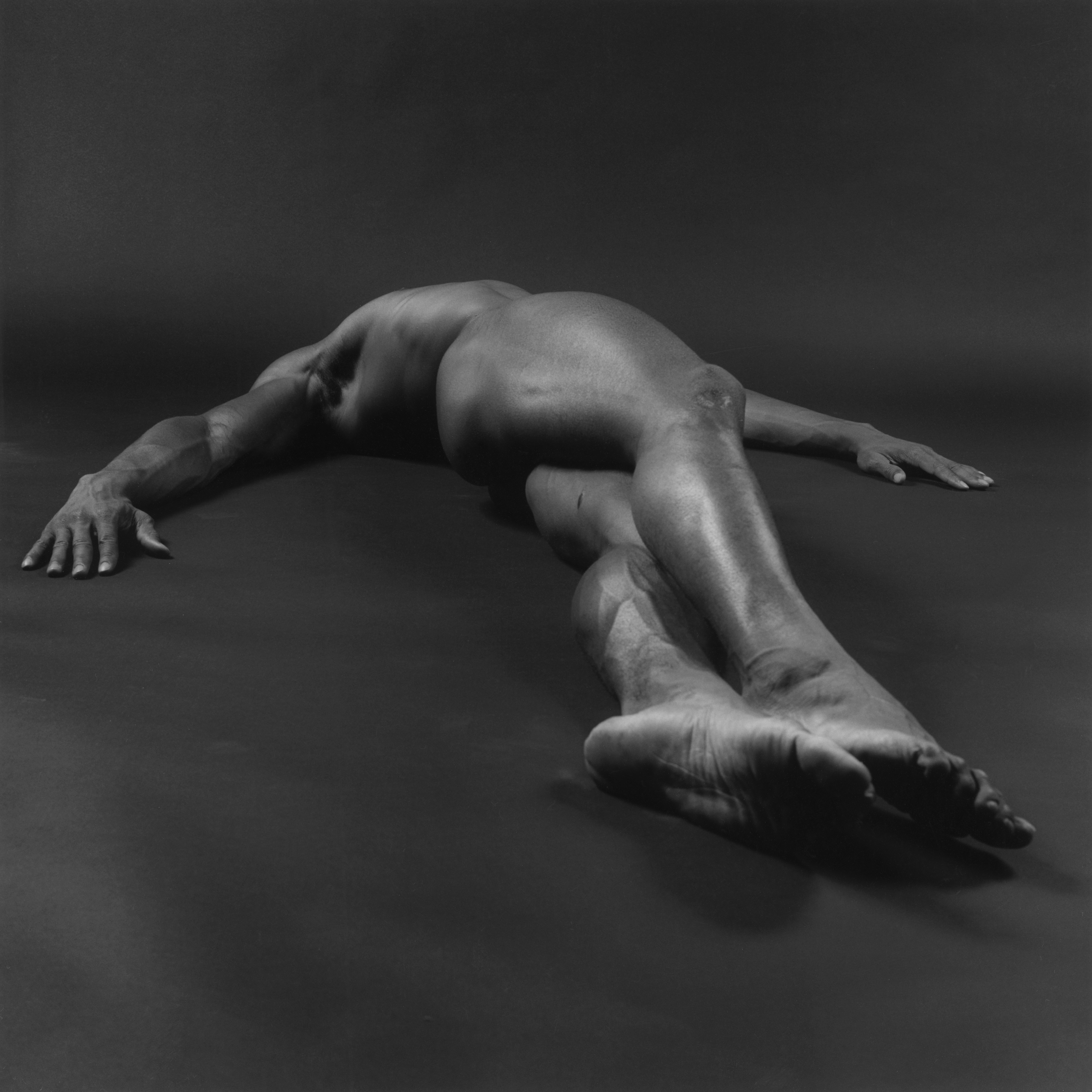 Robert Mapplethorpe: Derrick Cross, 1983© Robert Mapplethorpe Foundation. Used by permission. Robert Mapplethorpe: Derrick Cross, 1983