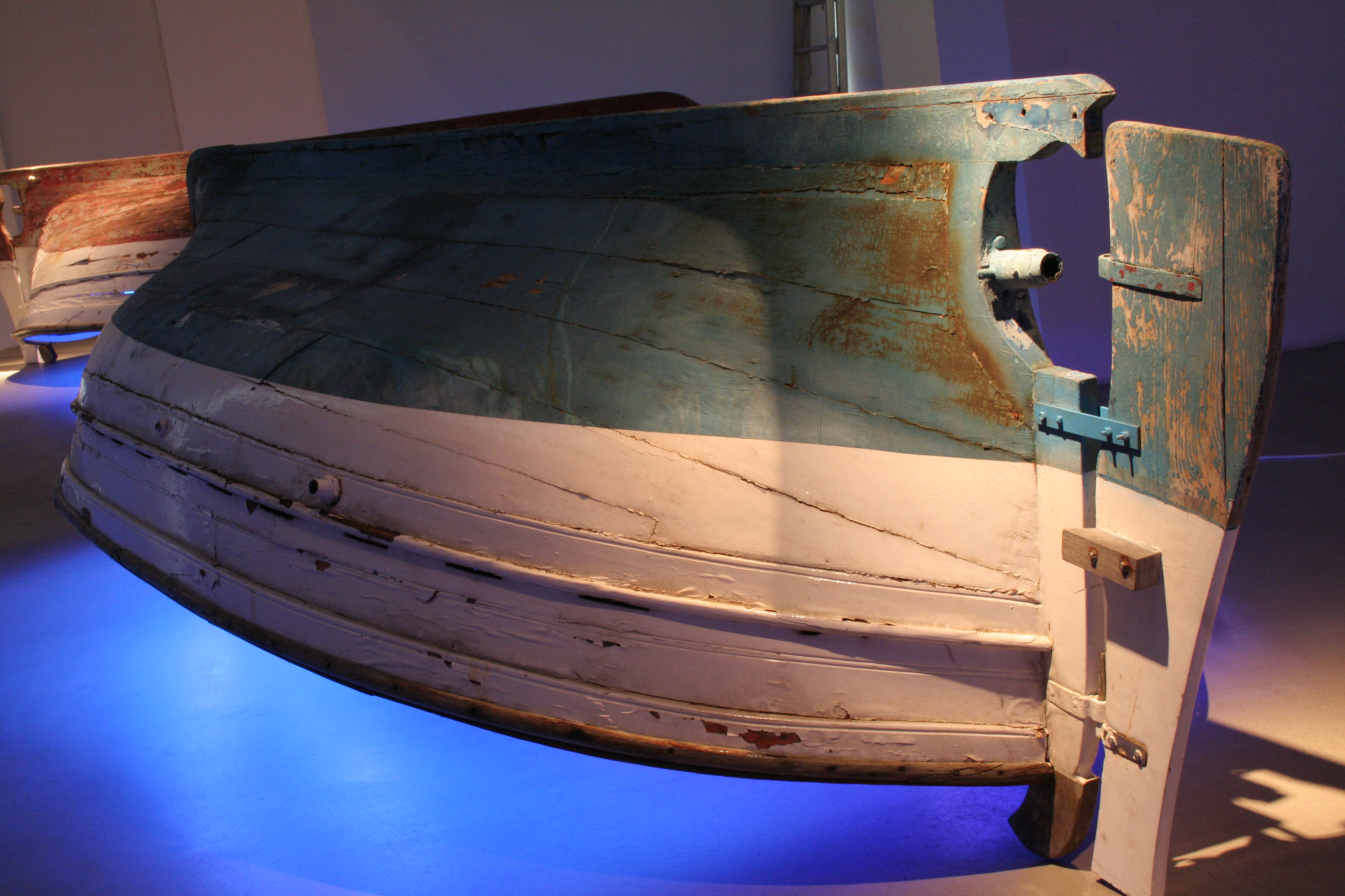 Llaüt Light, részlet © Archivio PlessiLlaüt Light, detail © Archivio Plessi Llaüt Light - V