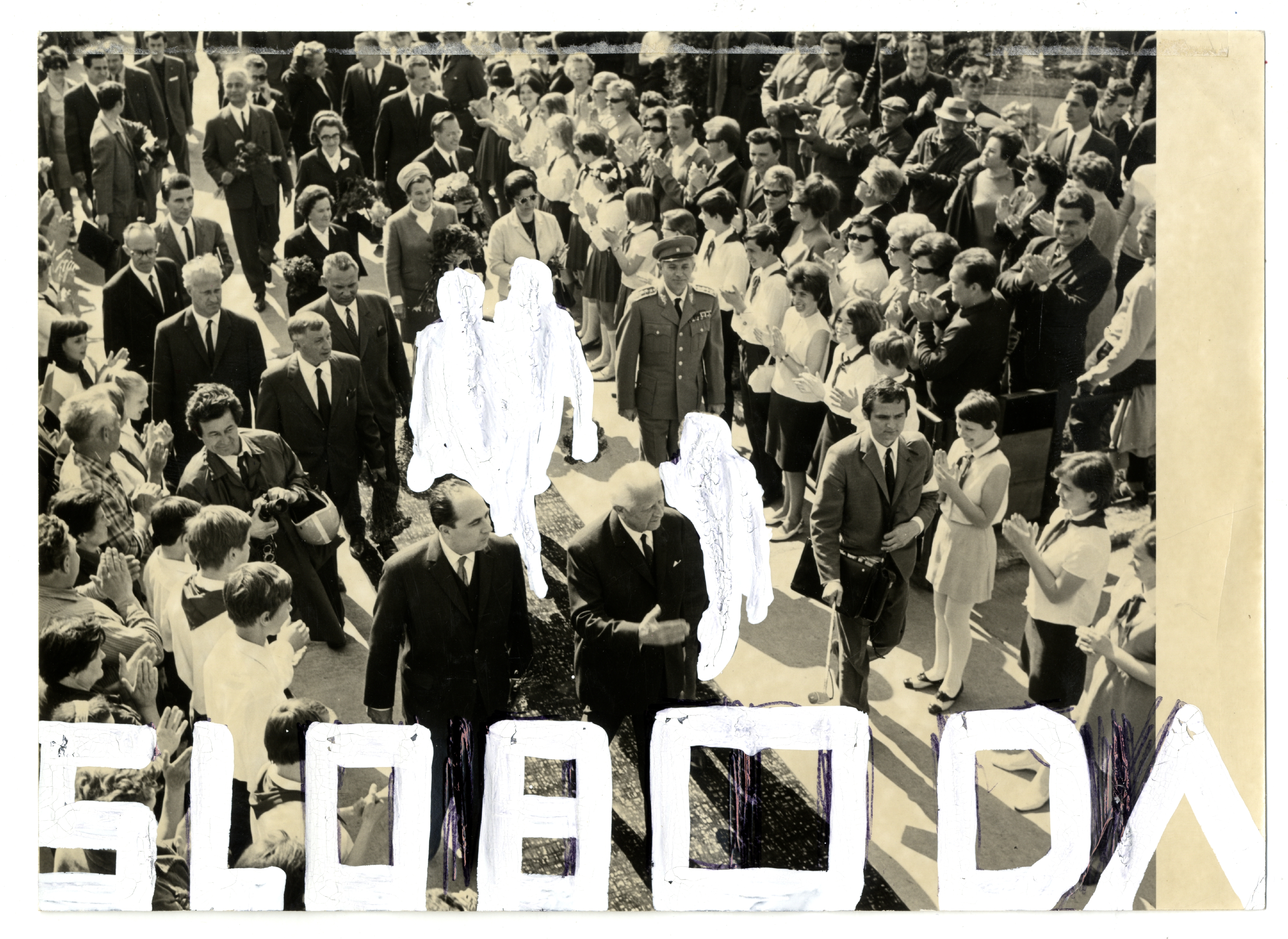 Stano Filko, Szabadság (Sloboda), 1965- 1968, festék, fekete-fehér fotó, 129 x 180 mm © Marinko Sudac-gyűjtemény
Stano Filko, Freedom (Sloboda), 1965- 1968, paint, black-and-white photograph, 129 x 180 mm © Marinko Sudac Collection StanoFilko_1