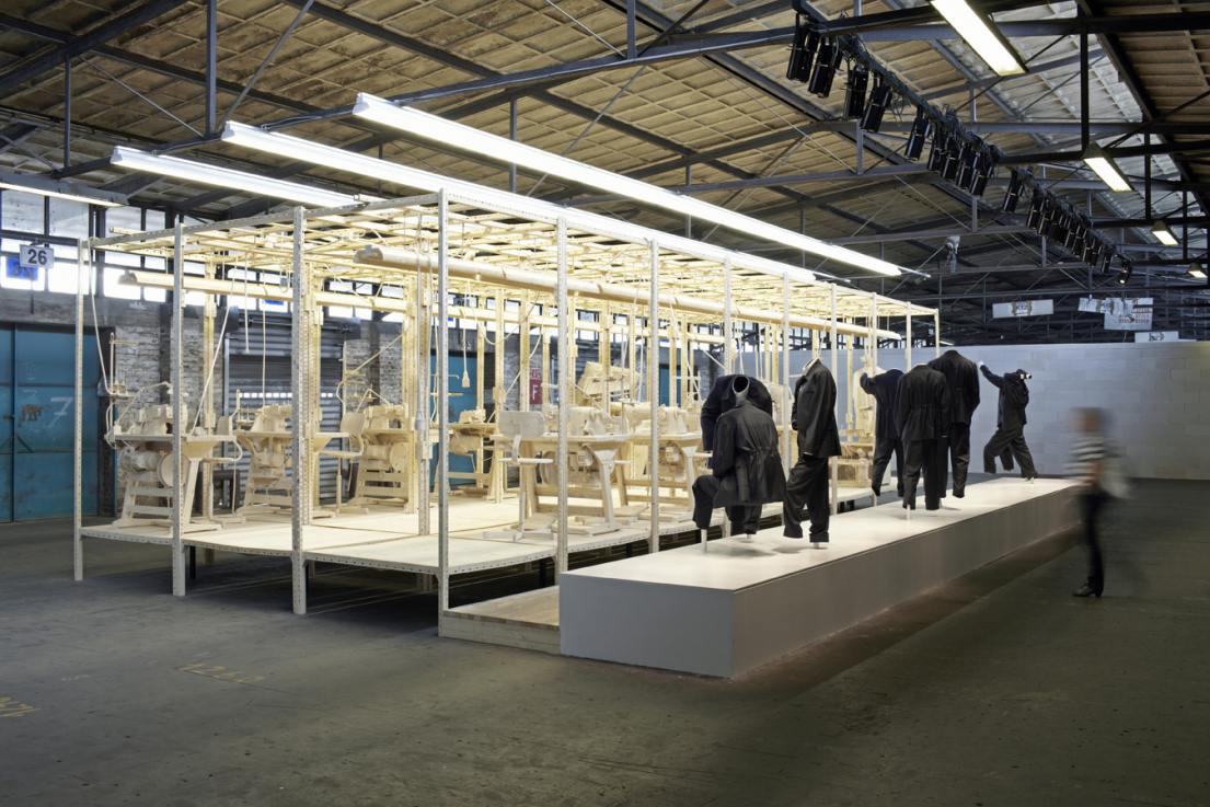 Csákány István: Szellemtartás / Ghost Keeping (2012)