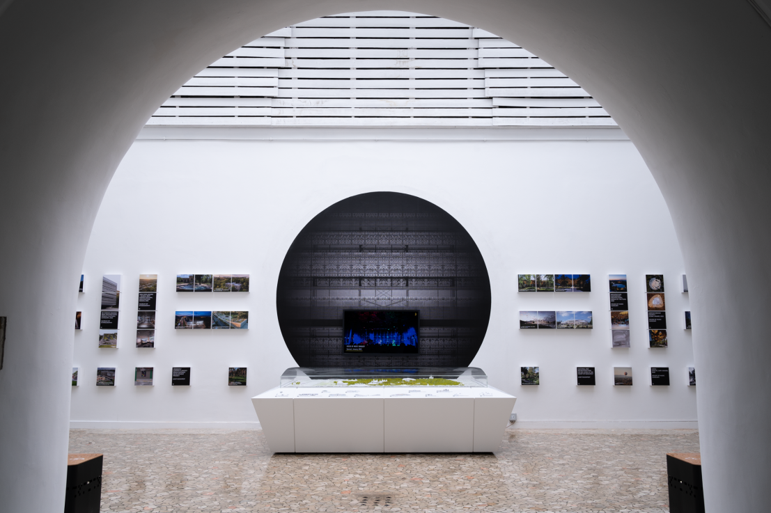 Fotó: SZABÓ Zsófia © Ludwig Múzeum – Kortárs Művészeti Múzeum  //  Photo: Zsófia SZABÓ © Ludwig Museum – Museum of Contemporary Art