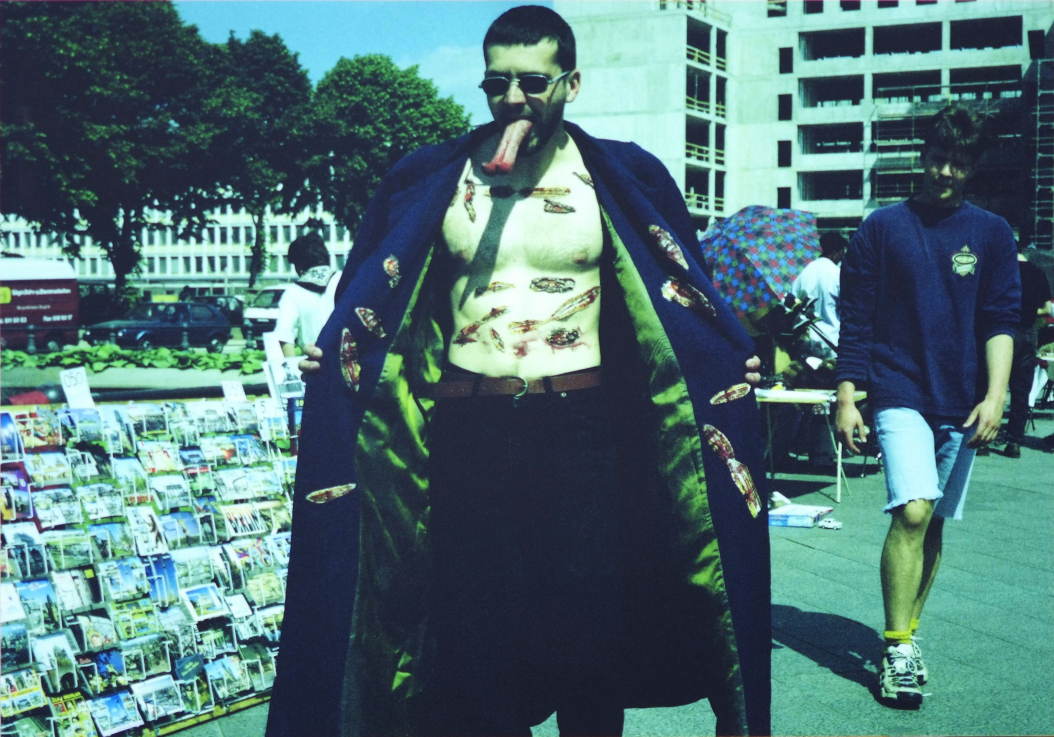 GYENIS Tibor: Minden kép képez 1. , 2. │ Every Picture Instructs 1, 2, 1998-99, C-print, fa │ C-print on wood, Ludwig Múzeum - Kortárs Művészeti Múzeum, Budapest