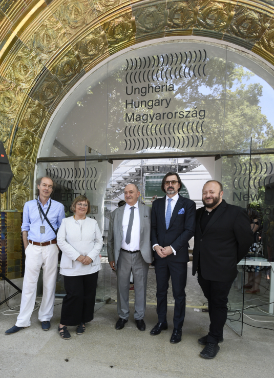 Fotó: ROSTA József © Ludwig Múzeum – Kortárs Művészeti Múzeum, Adattár és Digitális Archívum  //  Photo: József ROSTA © Ludwig Museum - Museum of Contemporary Art, Archive