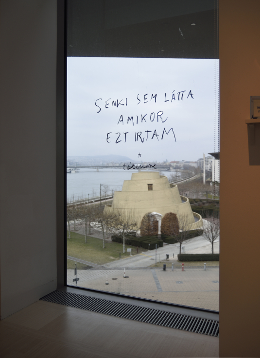 Fotó: ROSTA József © Ludwig Múzeum – Kortárs Művészeti Múzeum, Adattár és Digitális Archívum  //  Photo: József ROSTA © Ludwig Museum – Museum of Contemporary Art, Archive