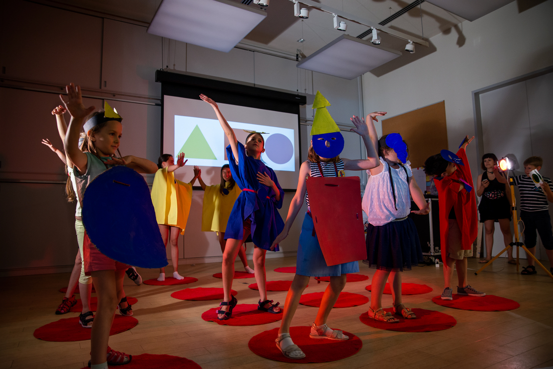 Fotó: SZABÓ Zsófia © Ludwig Múzeum – Kortárs Művészeti Múzeum, Adattár és Digitális Archívum  //  Photo: Zsófia SZABÓ © Ludwig Museum – Museum of Contemporary Art, Archives