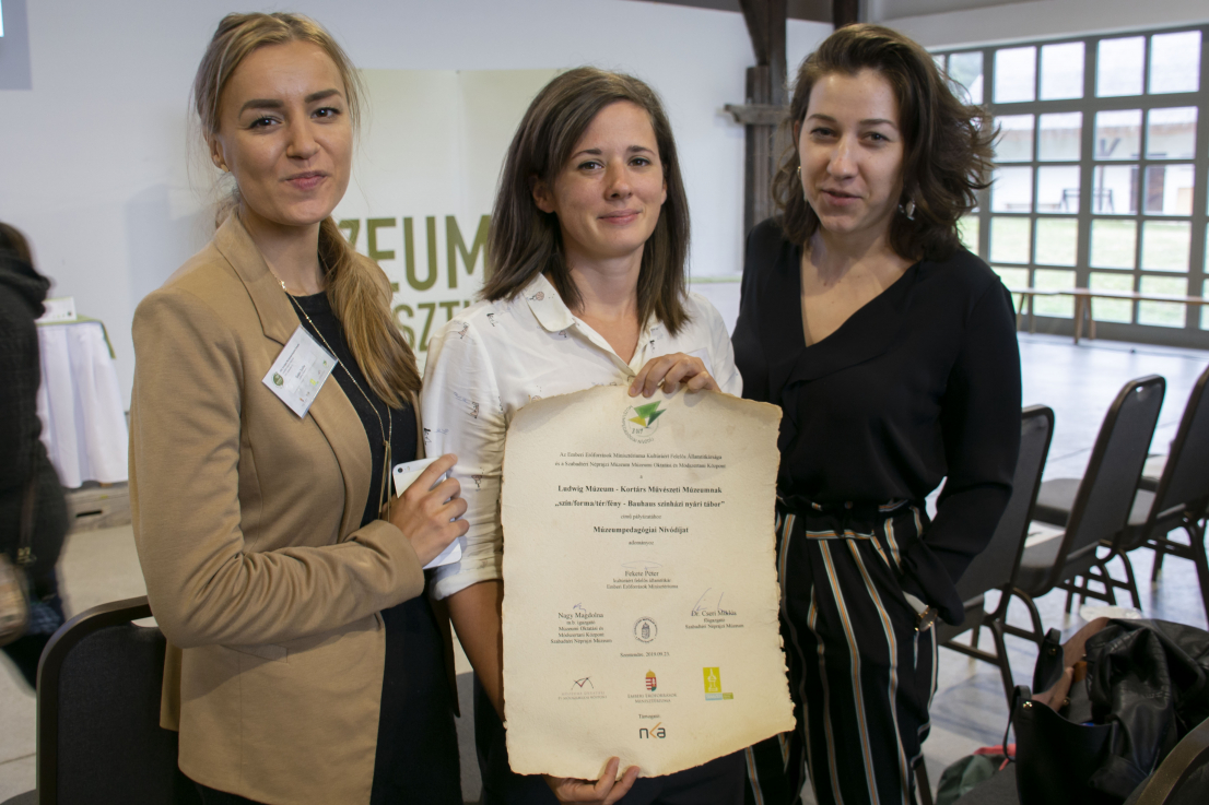 Fotó: SOMOGYVÁRI Ágnes © Ludwig Múzeum - Kortárs Művészeti Múzeum, Adattár és Digitális Archívum //  Photo: Ágnes SOMOGYVÁRI © Ludwig Museum - Museum of Contemporary Art, Archives