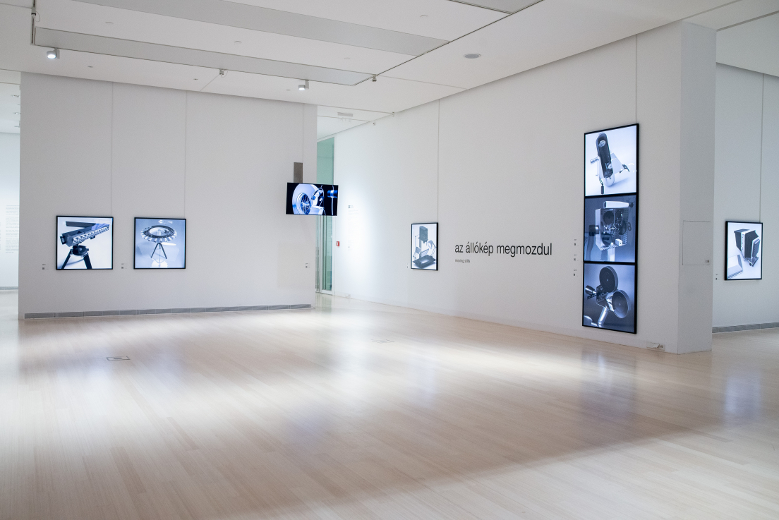 Fotó: SZABÓ Zsófia © Ludwig Múzeum – Kortárs Művészeti Múzeum, Adattár és Digitális Archívum  //  Photo: Zsófia SZABÓ © Ludwig Museum – Museum of Contemporary Art, Archives