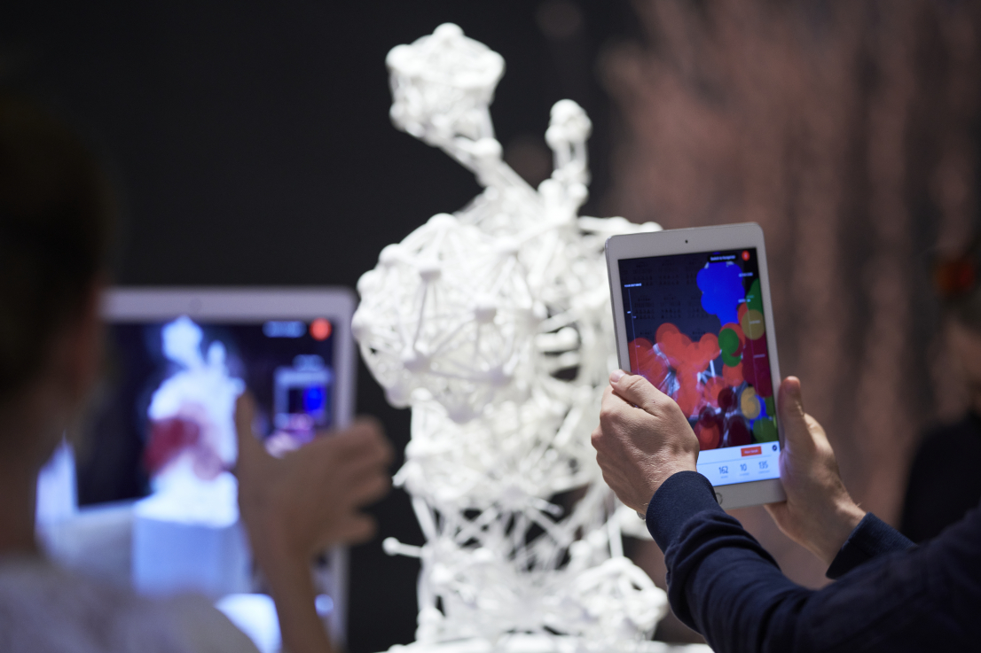 Fotó: VÉGEL Dániel © Ludwig Múzeum – Kortárs Művészeti Múzeum, Adattár és Digitális Archívum // Photo: Dániel VÉGEL © Ludwig Museum – Museum of Contemporary Art, Archives