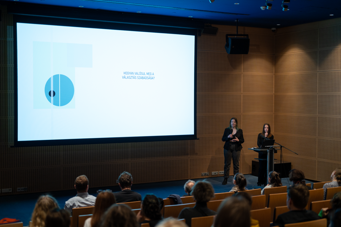 Fotó: SZABÓ Zsófia © Ludwig Múzeum – Kortárs Művészeti Múzeum  //  Photo: Zsófia SZABÓ © Ludwig Museum – Museum of Contemporary Art