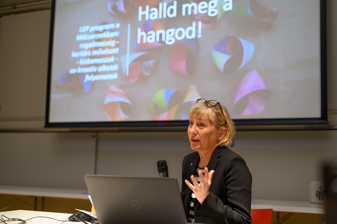 Fotó: SZABÓ Zsófia © Ludwig Múzeum – Kortárs Művészeti Múzeum  //  Photo: Zsófia SZABÓ © Ludwig Museum – Museum of Contemporary Art