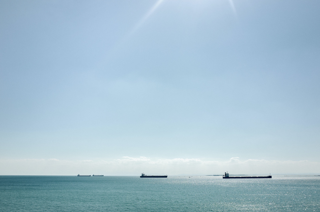 Till Brönner: Földközi-tenger, Puglia, Olaszország | Mediterranean Sea, Puglia, Italy, 2017; A művész jóvoltából | Courtesy of the artist