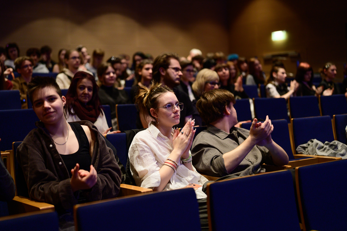 Fotó: SZABÓ Zsófia © Ludwig Múzeum – Kortárs Művészeti Múzeum  //  Photo: Zsófia SZABÓ © Ludwig Museum – Museum of Contemporary Art