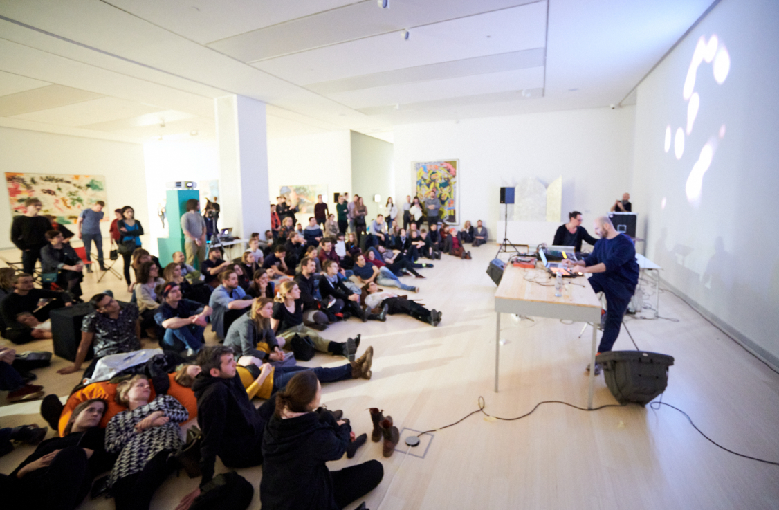 Fotó: VÉGEL Dániel © Ludwig Múzeum - Kortárs Művészeti Múzeum, Adattár és Digitális Archívum //  Photo: Dániel VÉGEL © Ludwig Museum - Museum of Contemporary Art, Archives