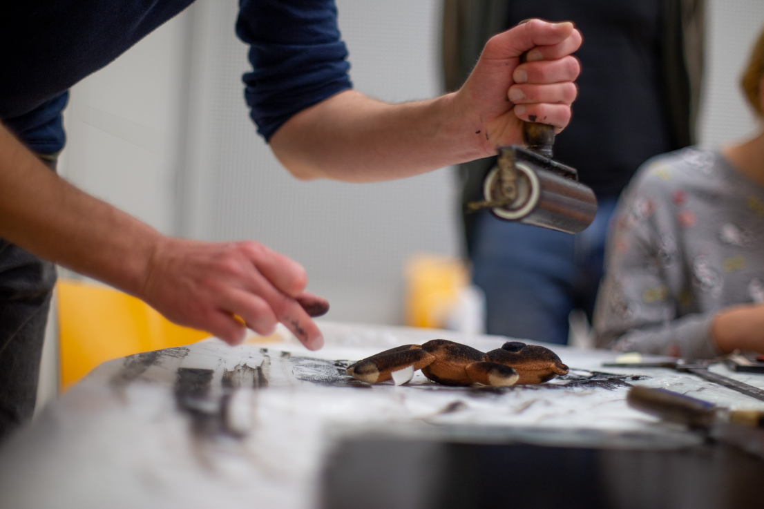 Fotó: SZABÓ Zsófia © Ludwig Múzeum – Kortárs Művészeti Múzeum, Adattár és Digitális Archívum  //  Photo: Zsófia SZABÓ © Ludwig Museum – Museum of Contemporary Art, Archives