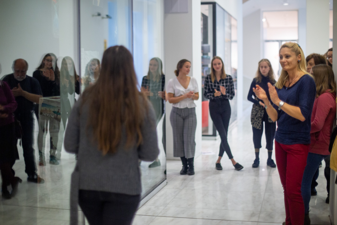 Fotó: SZABÓ Zsófia © Ludwig Múzeum – Kortárs Művészeti Múzeum, Adattár és Digitális Archívum  //  Photo: Zsófia SZABÓ © Ludwig Museum – Museum of Contemporary Art, Archives