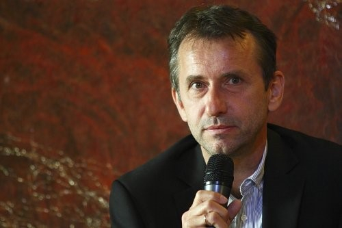 Dr. Gelencsér Gábor