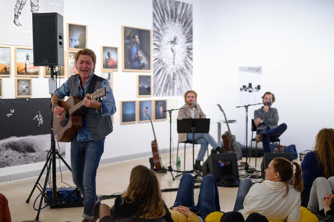 Fotó: SZABÓ Zsófia © Ludwig Múzeum – Kortárs Művészeti Múzeum  //  Photo: Zsófia SZABÓ © Ludwig Museum – Museum of Contemporary Art