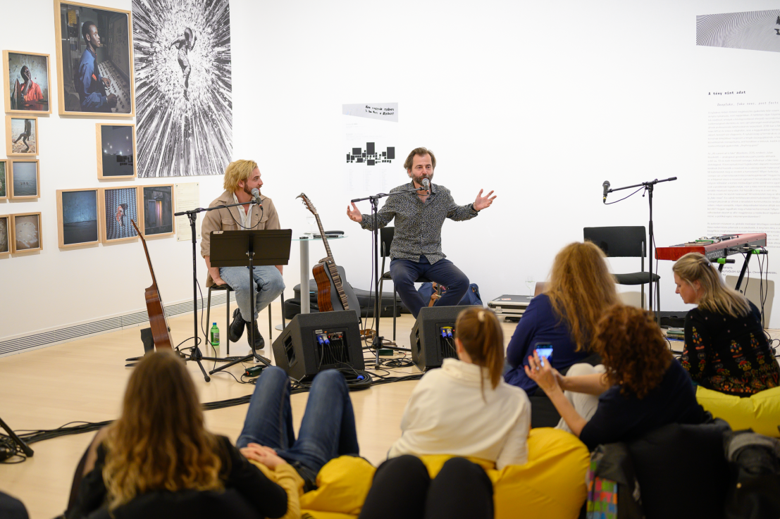 Fotó: SZABÓ Zsófia © Ludwig Múzeum – Kortárs Művészeti Múzeum  //  Photo: Zsófia SZABÓ © Ludwig Museum – Museum of Contemporary Art